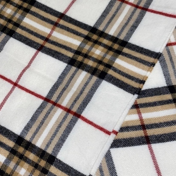 Scarf - Picture 2 of 2